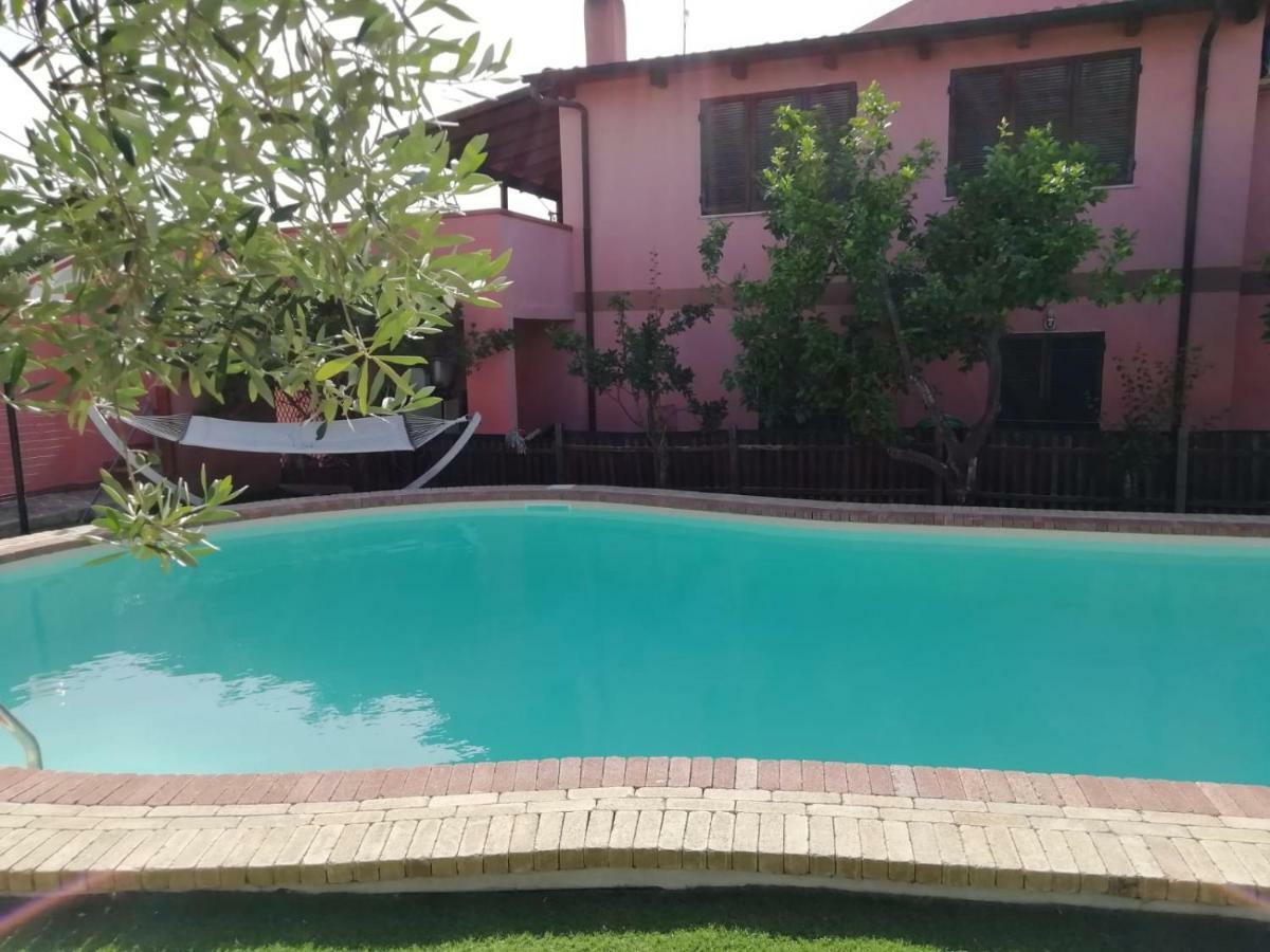villa Paddeu Sassari Exteriör bild